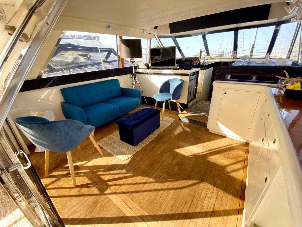 Hotel en barco Panaby Houseboat Palermo