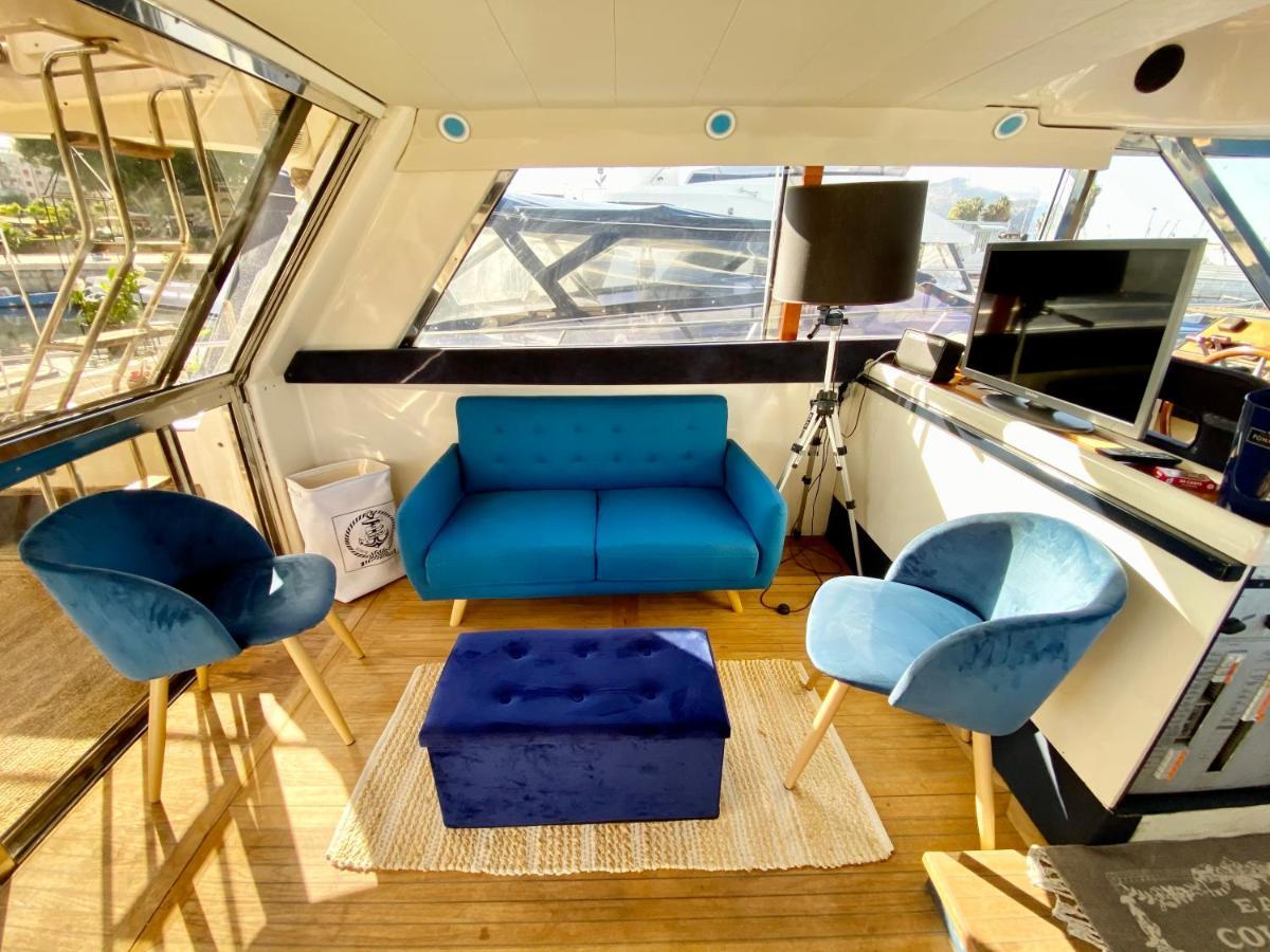 Panaby Houseboat * Palermo