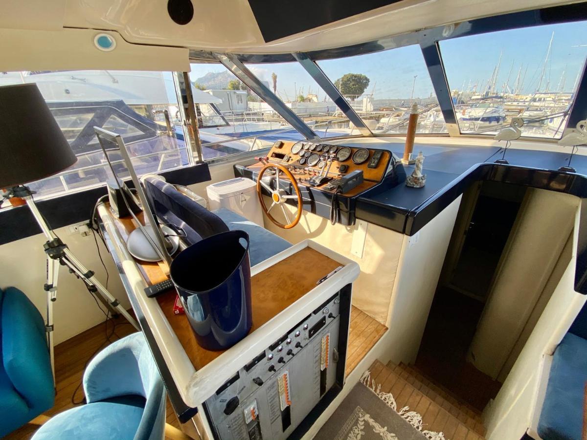 Panaby Houseboat * Palermo